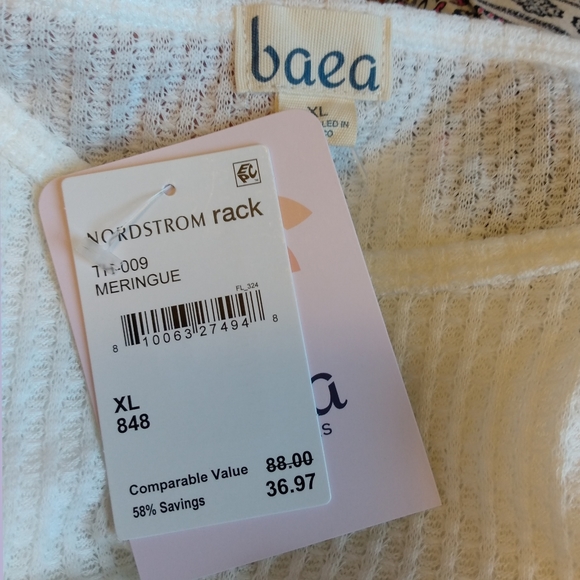 🔴 SALE White Waffle Knit Flowy Henly Boho Top - Picture 6 of 7